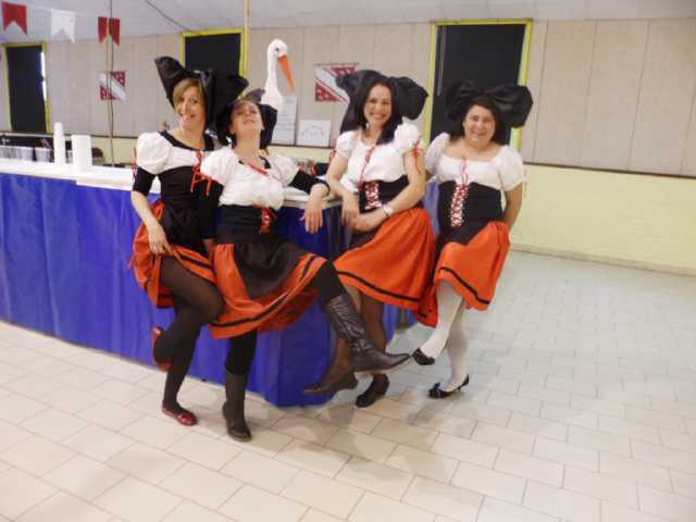 01-47-2016-04-23-préparation-choucroute-(4).jpeg original 2016:04:23 18:25:16 1024 × 768 px