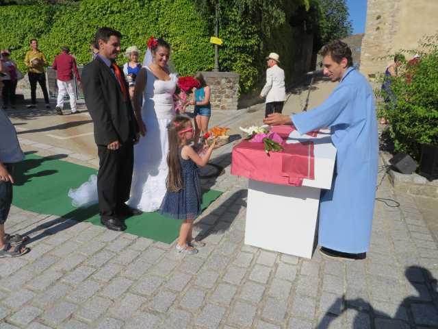 07-219-2017-06-10-église-alliances-camille.jpg original 2017:06:10 08:16:41 4000 × 3000 px