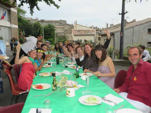 14-2018-06-09-vrai-faux-mariage-(93).jpg original 2018:06:09 20:41:27 4000 × 3000 px