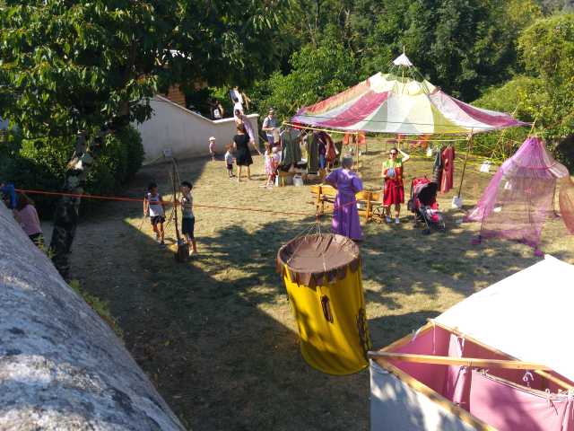 18-2018-08-04-médiévales-(191).jpg original 2018:08:05 10:54:17 3984 × 2988 px